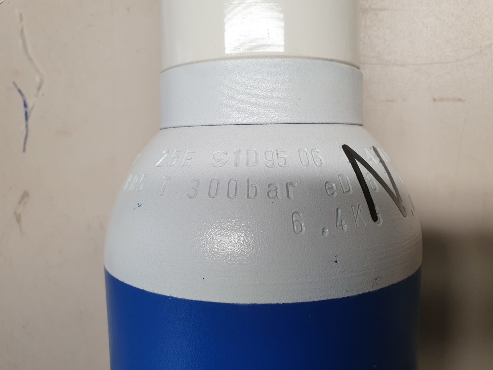 Sauerstoffflaschen medizinischer Sauerstoff 6 Liter, LEER ex