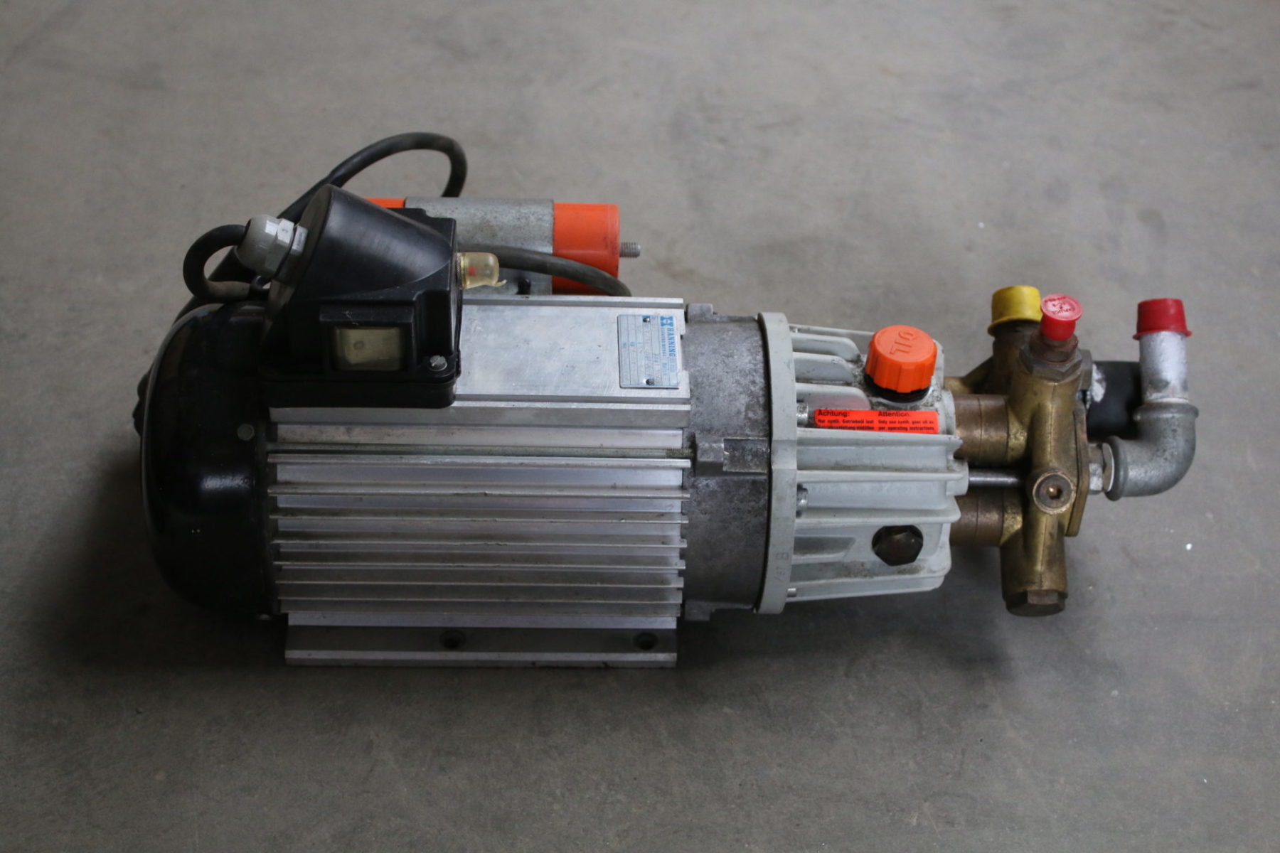 Hanning Elektromotor E7LFG4B-883 mit Pumpe Motor - Industrie