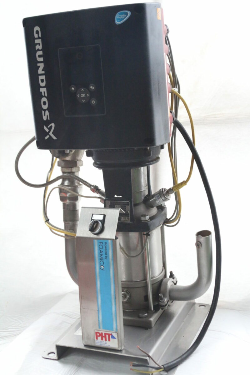 Druckerhöhungsanlage Foamico B 100 27 F Grundfos Pumpe Druckerhöhungspumpe  Nr. 1 - Industrie-Restposten-Kurz