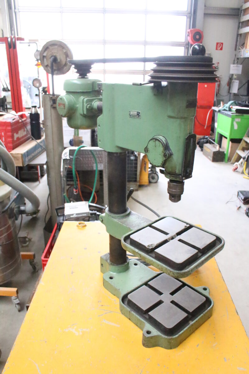 AEG DTBK-10 Tischbohrmaschine Ständerbohrmaschine Bohrmaschine DTBK10 – Bild 2