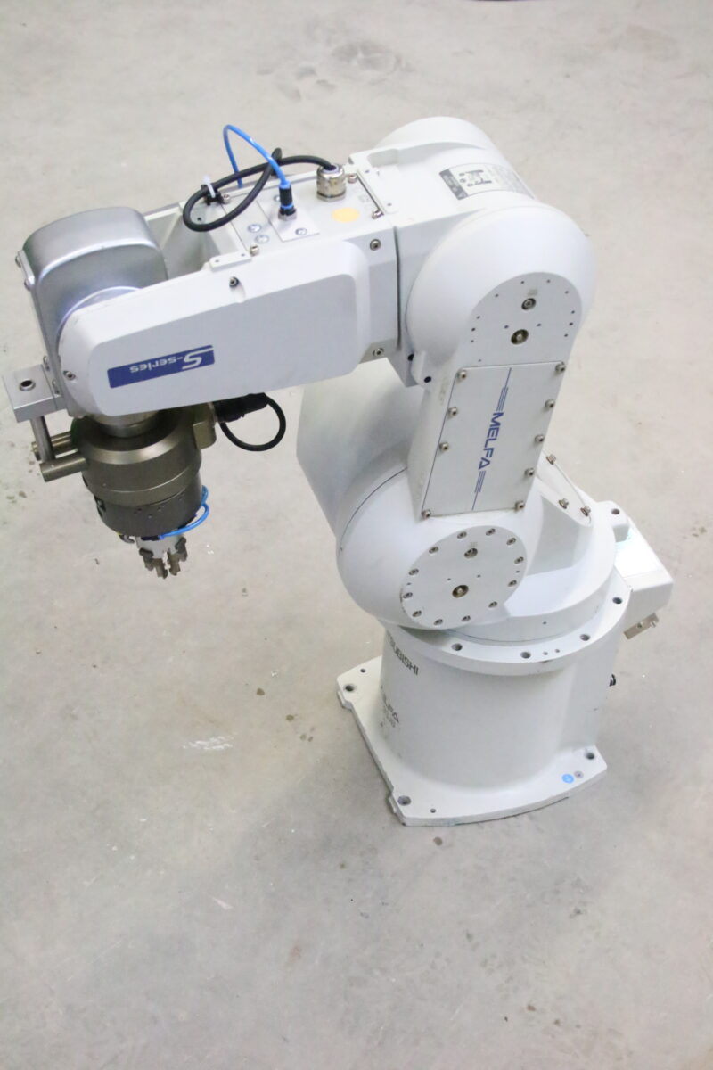 Mitsubishi Melfa RV - 3SJB / CR2B-574-S312 Roboter Arm Robot Controller