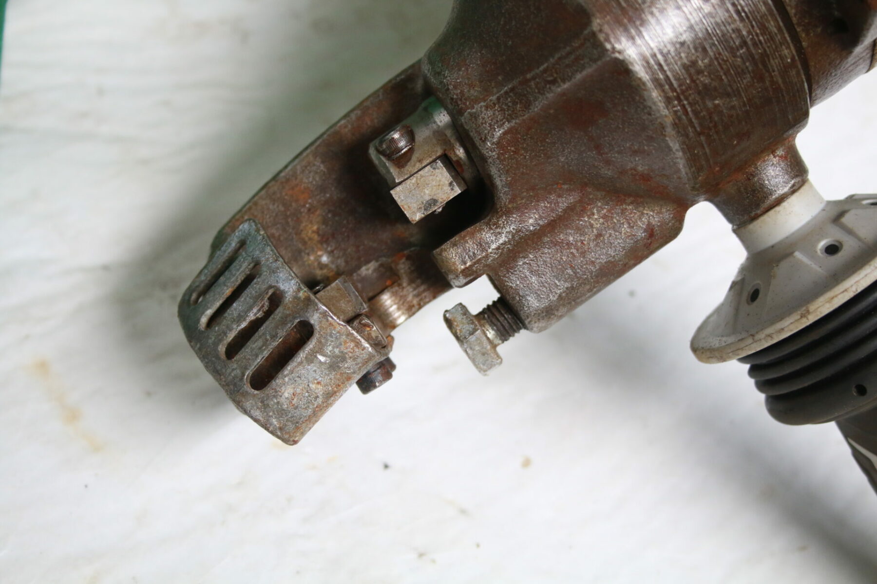 Bendof Hitachi DC 16MB3 Baustahlschneider hydraulischer Stahlschneider Nr. 3 – Bild 4