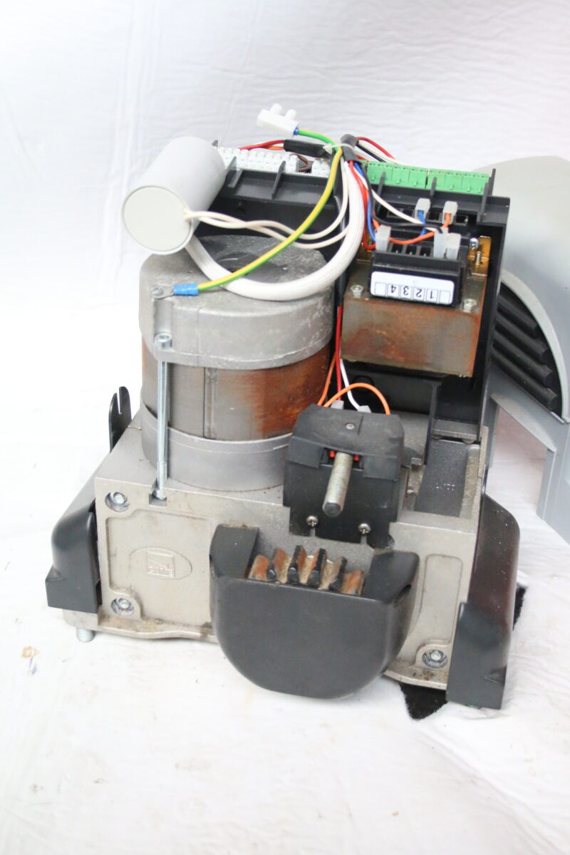 Berner C800 Schiebetorantrieb Torantrieb inkl. Infrarotlichtschranke, Handsender – Bild 3