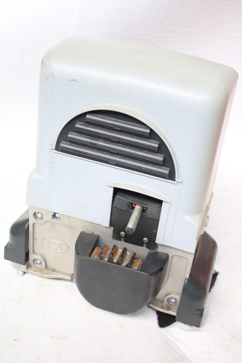 Berner C800 Schiebetorantrieb Torantrieb inkl. Infrarotlichtschranke, Handsender – Bild 2