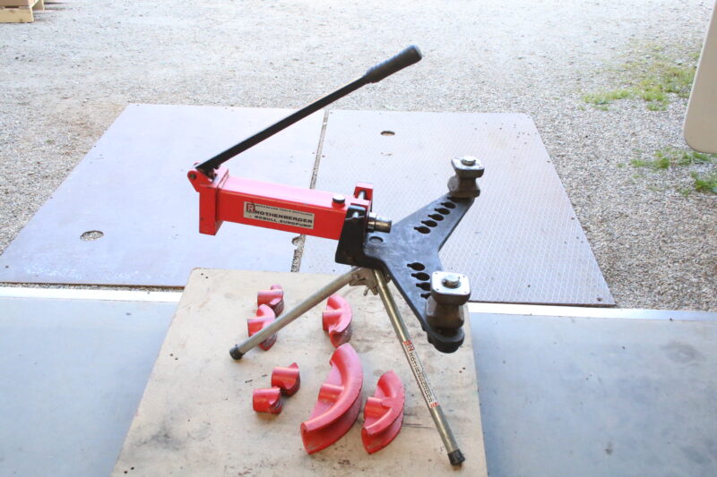 Rothenberger ROBULL Typ E, 3/8-2" Rohrbiegemaschine offener Biegerahmen, Zubehör