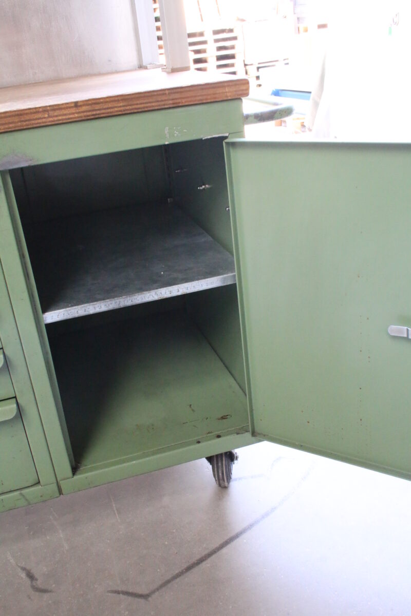 KLW Lutz fahrbarer Werkzeugschrank mit Werkbank Schubladenschrank 1060mm – Bild 4