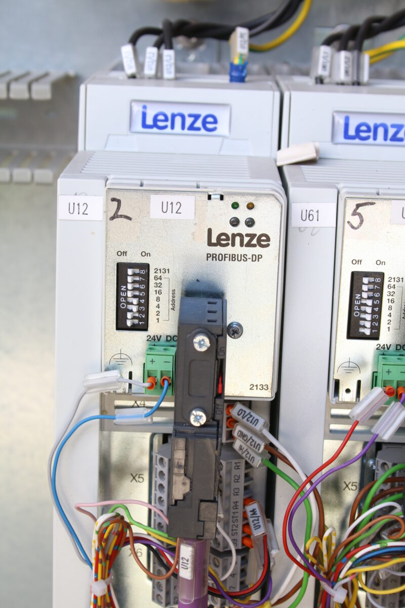 Schaltschrank Innenleben Release Siecherungen Siemens Lenze Simatic – Bild 8