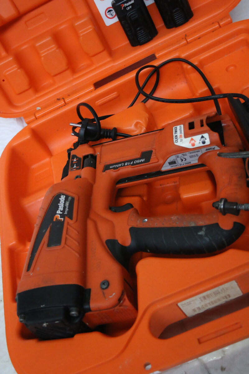 Paslode IM50 F18 Lithium Impulse Stiftnagler Streifennagler ohne Bolzen – Bild 3