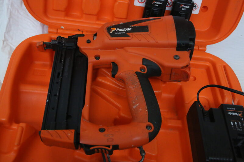 Paslode IM50 F18 Lithium Impulse Stiftnagler Streifennagler ohne Bolzen – Bild 2
