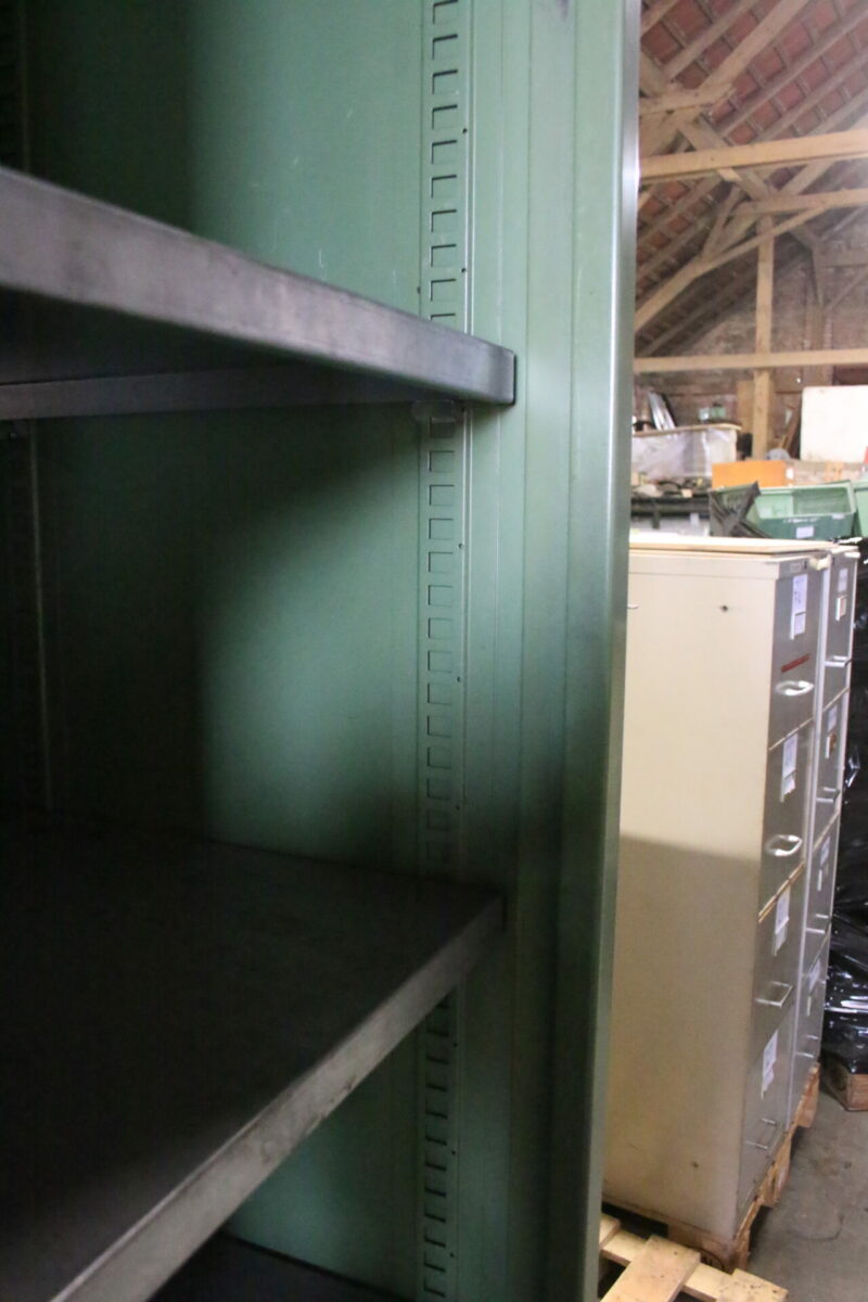 Hoffmann Schwerlast Schiebetürenschrank Werkzeugschrank Metall 2000x2000mm – Bild 6