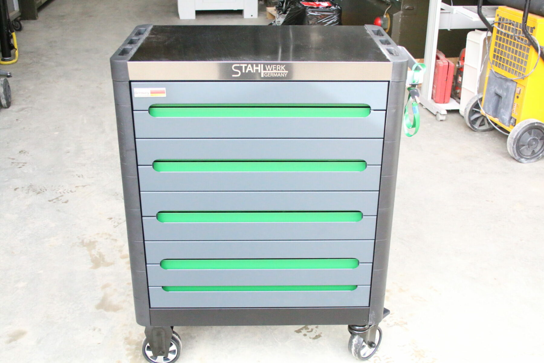 Stahlwerk SW9 Werkzeugwagen Werkstattwagen Werkzeug