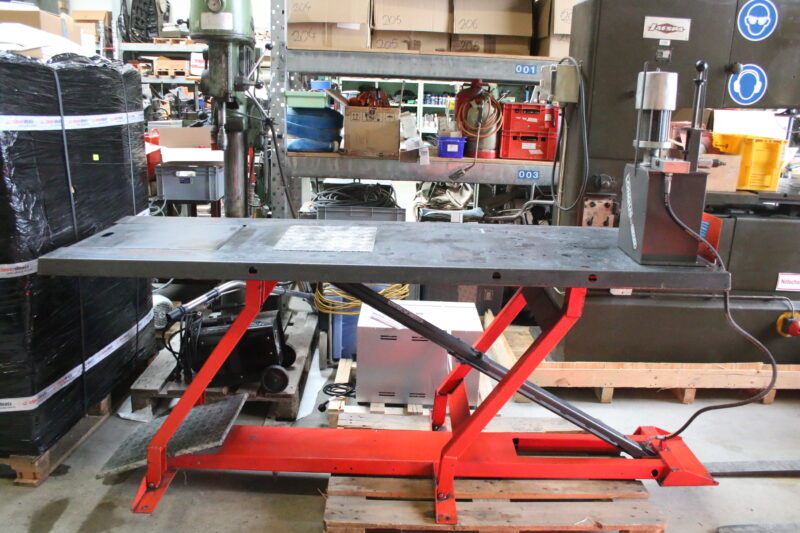 Motorradhebebühne GRAZIA SMT 4 - 5 Hebebühne Hubtisch 400 - 500 kg Motorrad