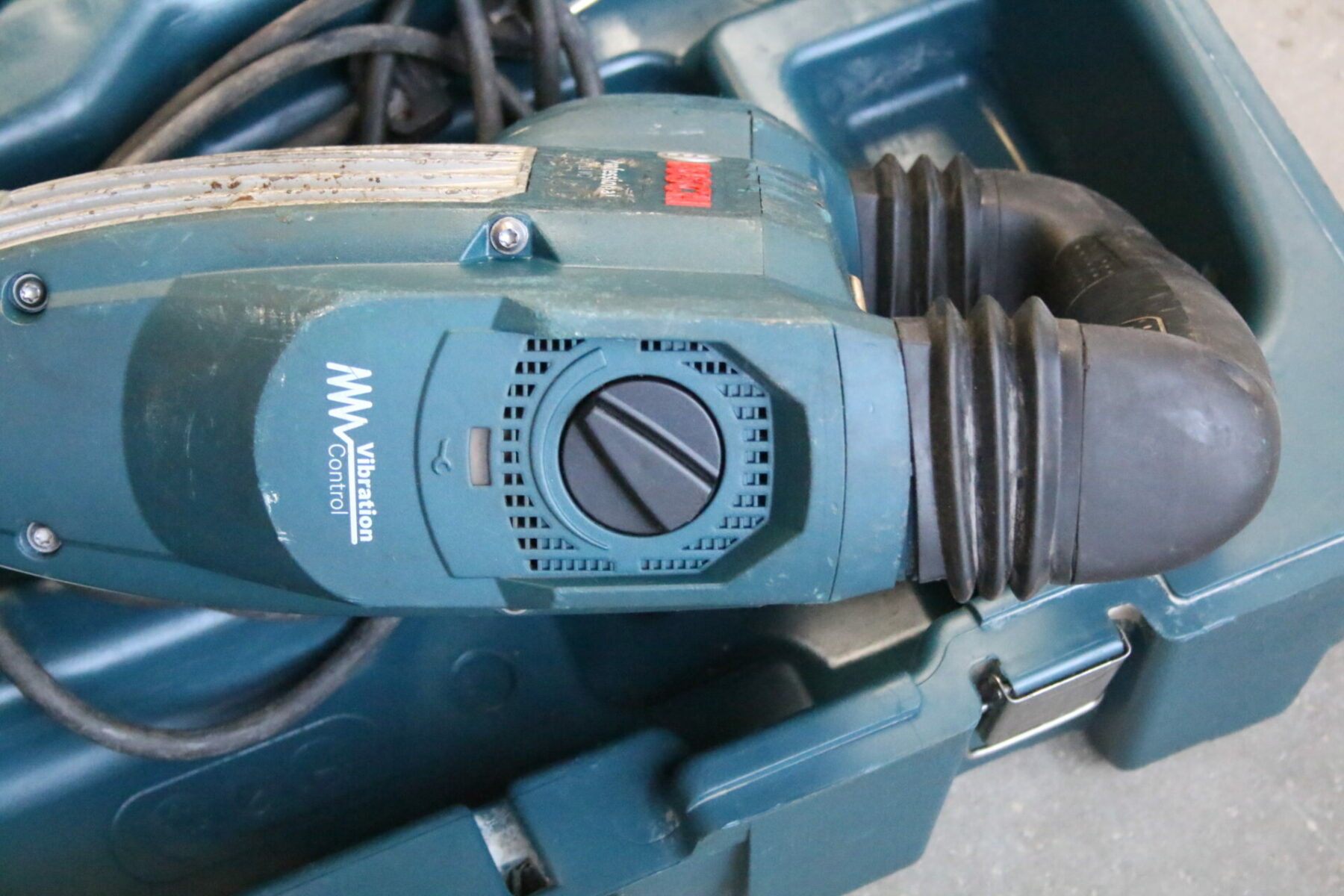 Bosch GSH 11 VC Schlagbohrhammer Abruchhammer Bohrhammer SDS Max – Bild 2