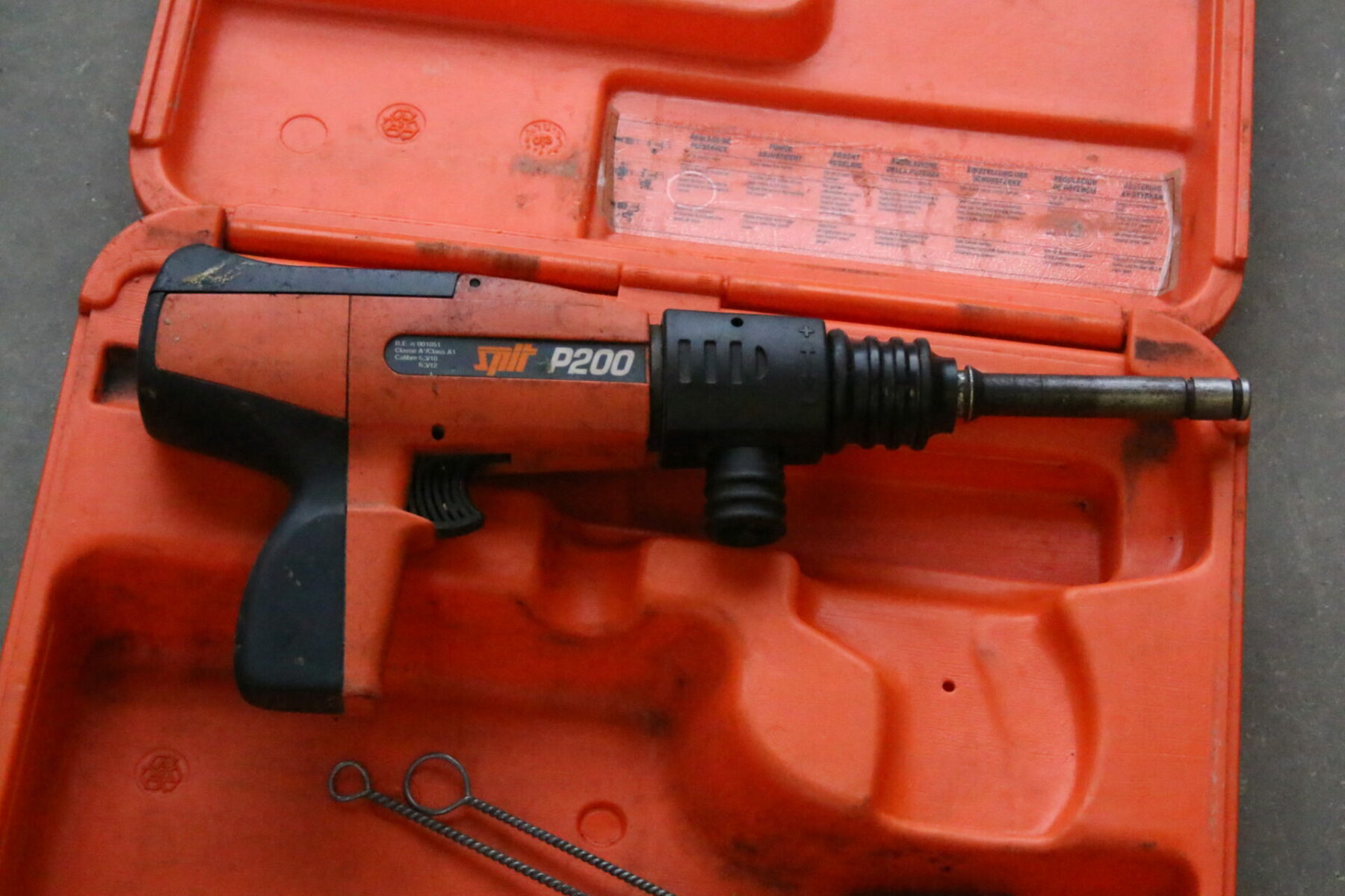 Spit P200 Bolzensetzgerät Nagelhammer Schusapparat Bolzenschussgerät – Bild 2
