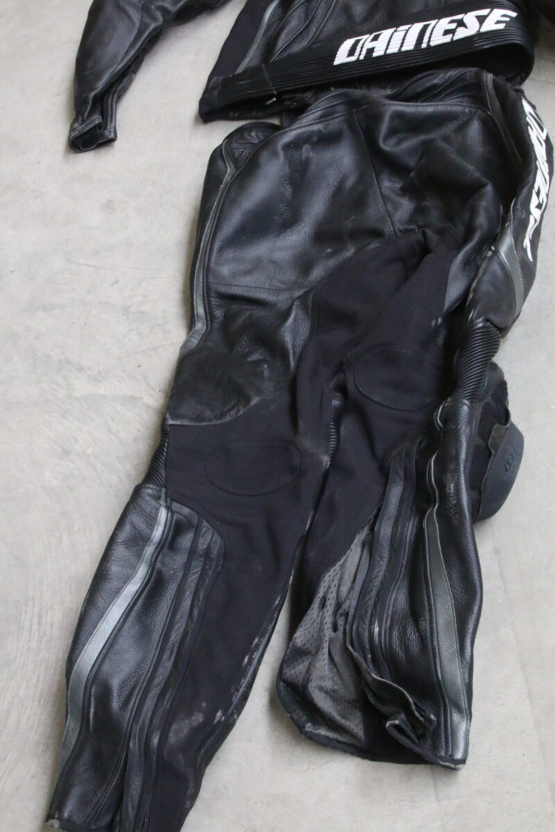 Motorrad Lederkombi Dainese Gr. 110 inkl Trolly Motrorradanzug Kombi – Bild 6