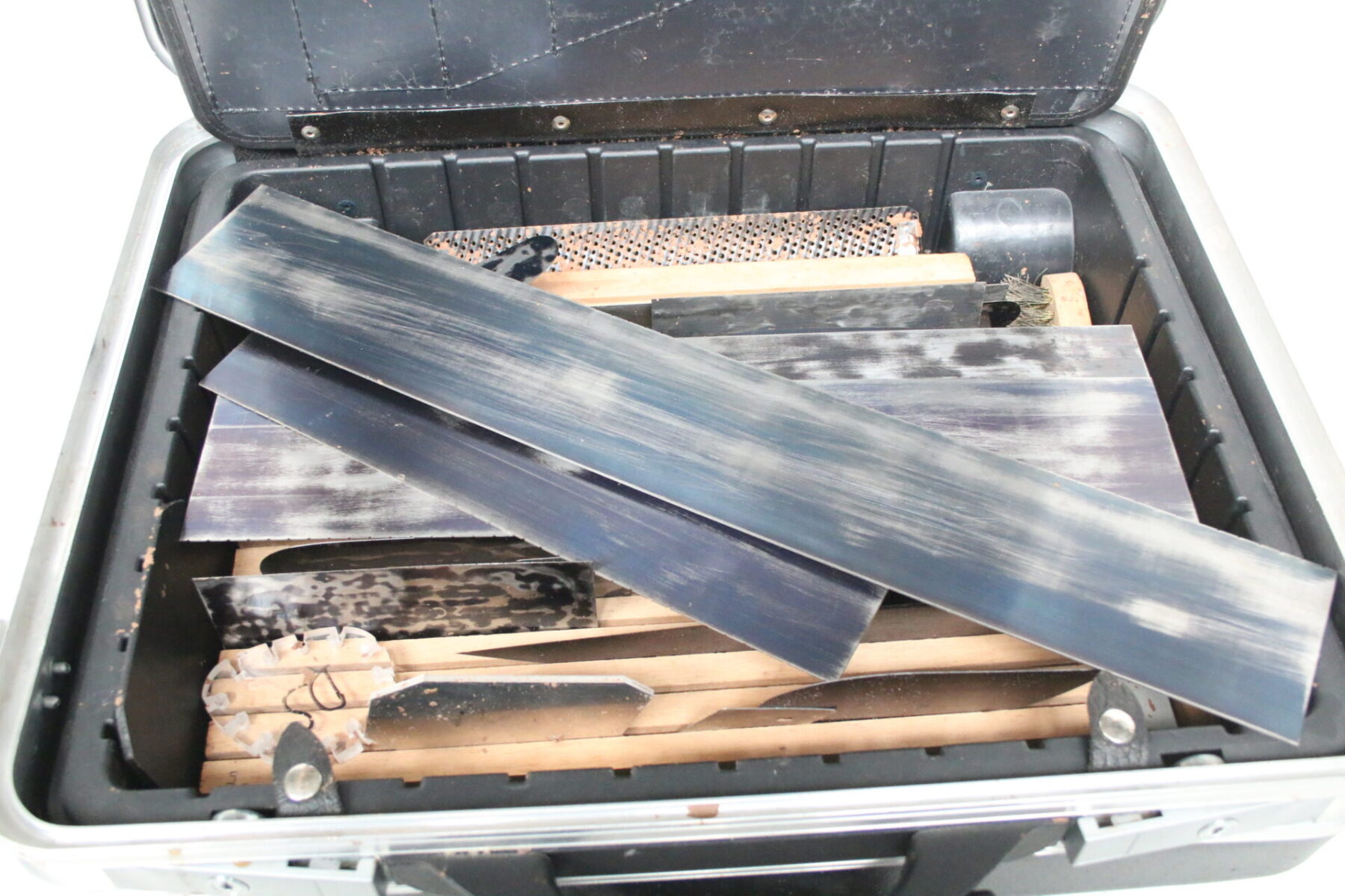 Parts Werkzeugkoffer Werkzeugtasche Werkzeugkiste mit Modellierwerzeug Nr.2 – Bild 5