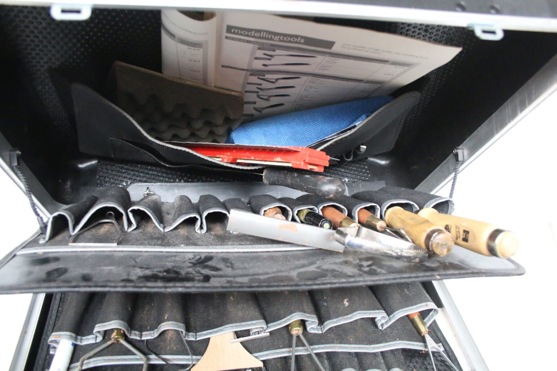 Parts Werkzeugkoffer Werkzeugtasche Werkzeugkiste mit Modellierwerzeug Nr.3 – Bild 4