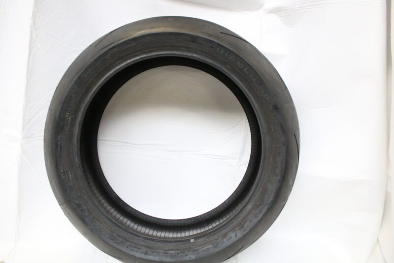 Pirelli Diabolo Supercorsa SP 200/55 ZR 17 M/C (78W) Reifen Motorrad