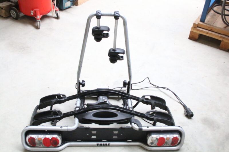 Thule Euro Ride 940 Fahrradträger für Anhängerkupplung für 2 Fahrräder