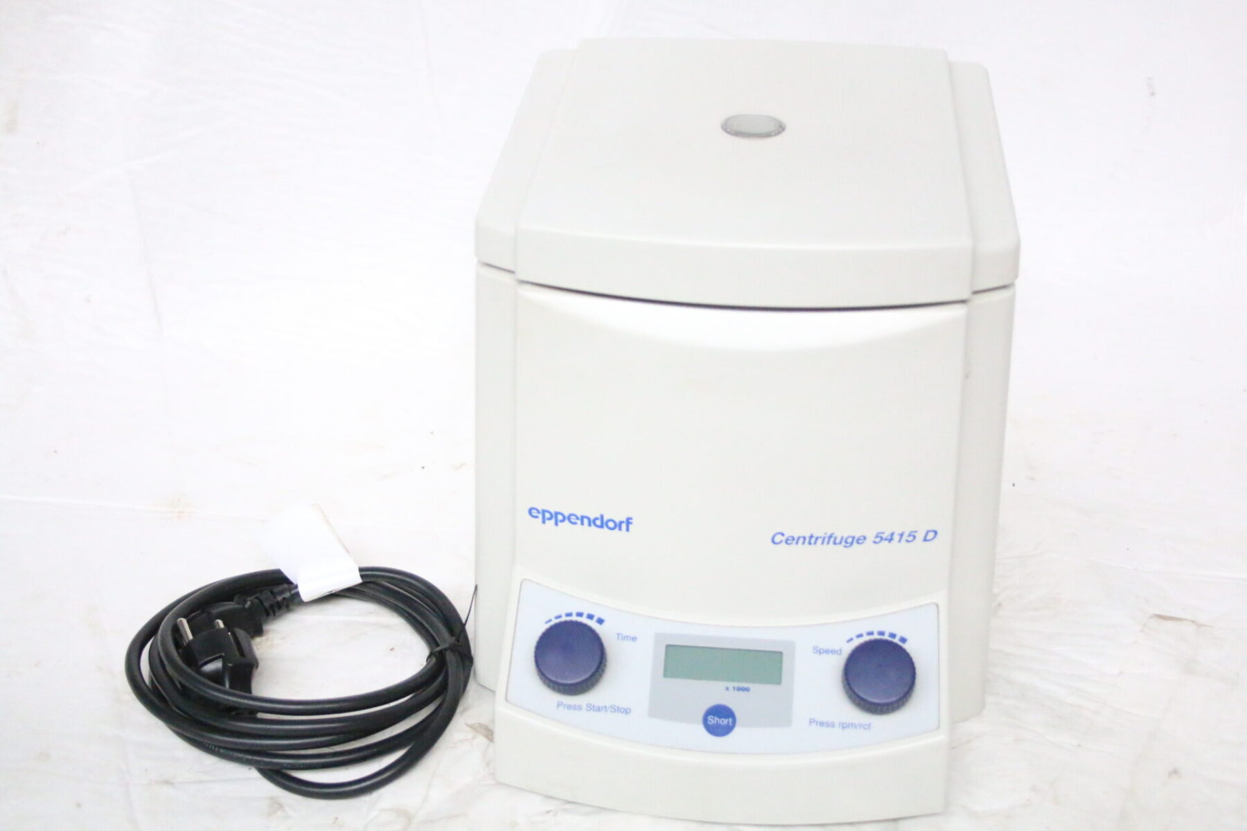 Eppendorf Centrifuge 5415 D Microcentrifuge Zentrifuge Labor