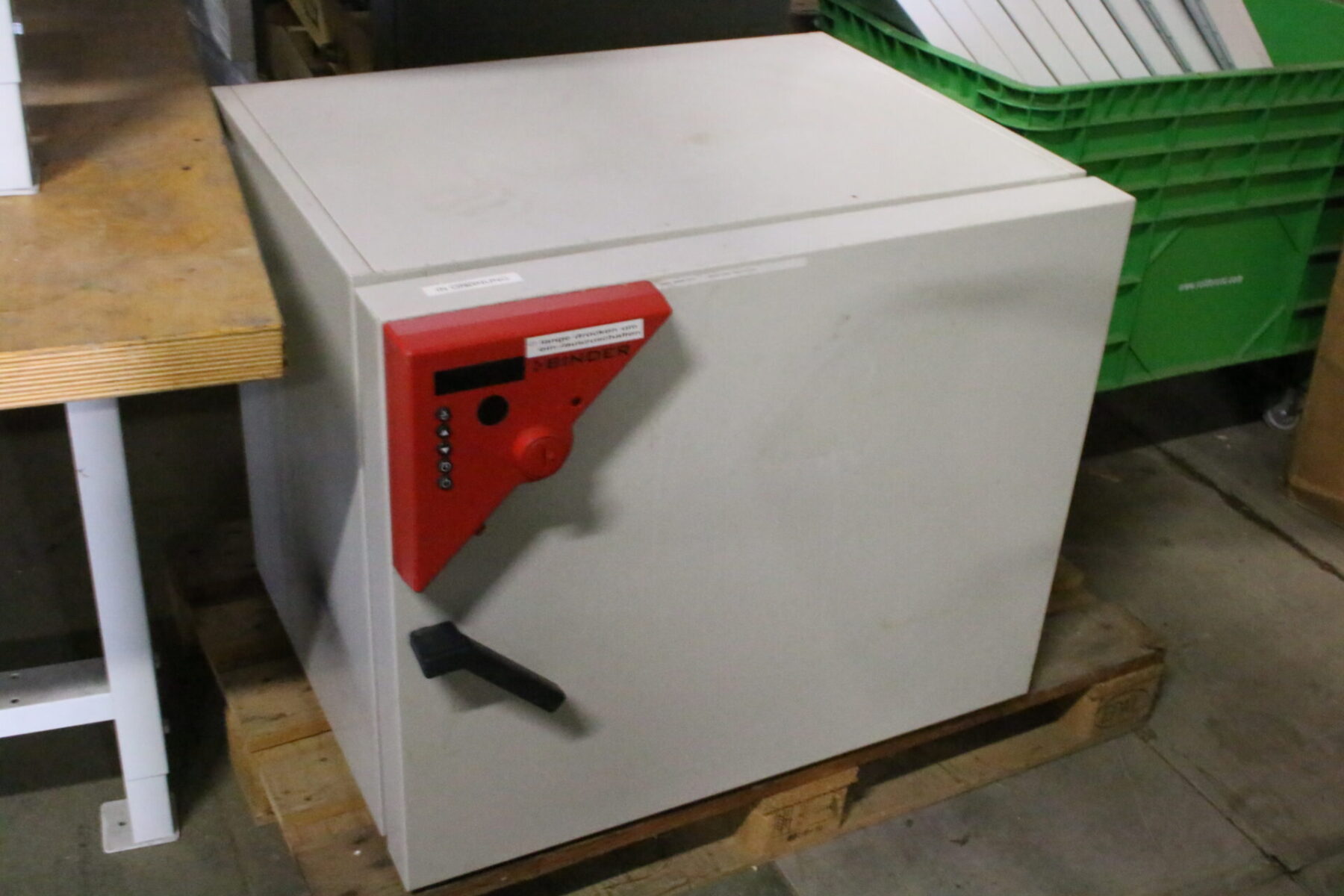 Binder ED 115 Labor Trockenschrank Wärmeschrank Ofen Trockenofen bis 300 °C