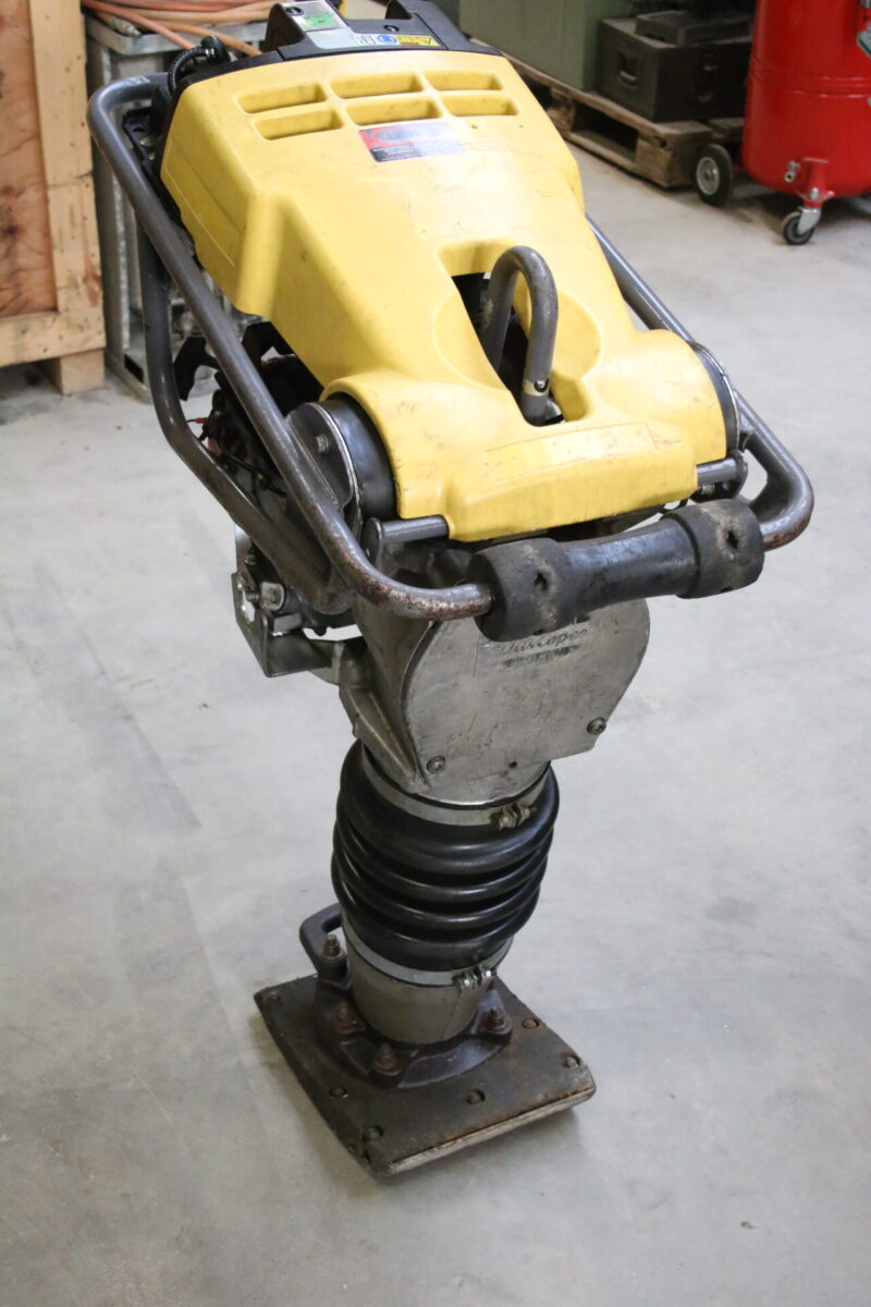 Atlas Copco LT 7000 Stampfer Frosch Rütelplatte DEFEKT – Bild 2