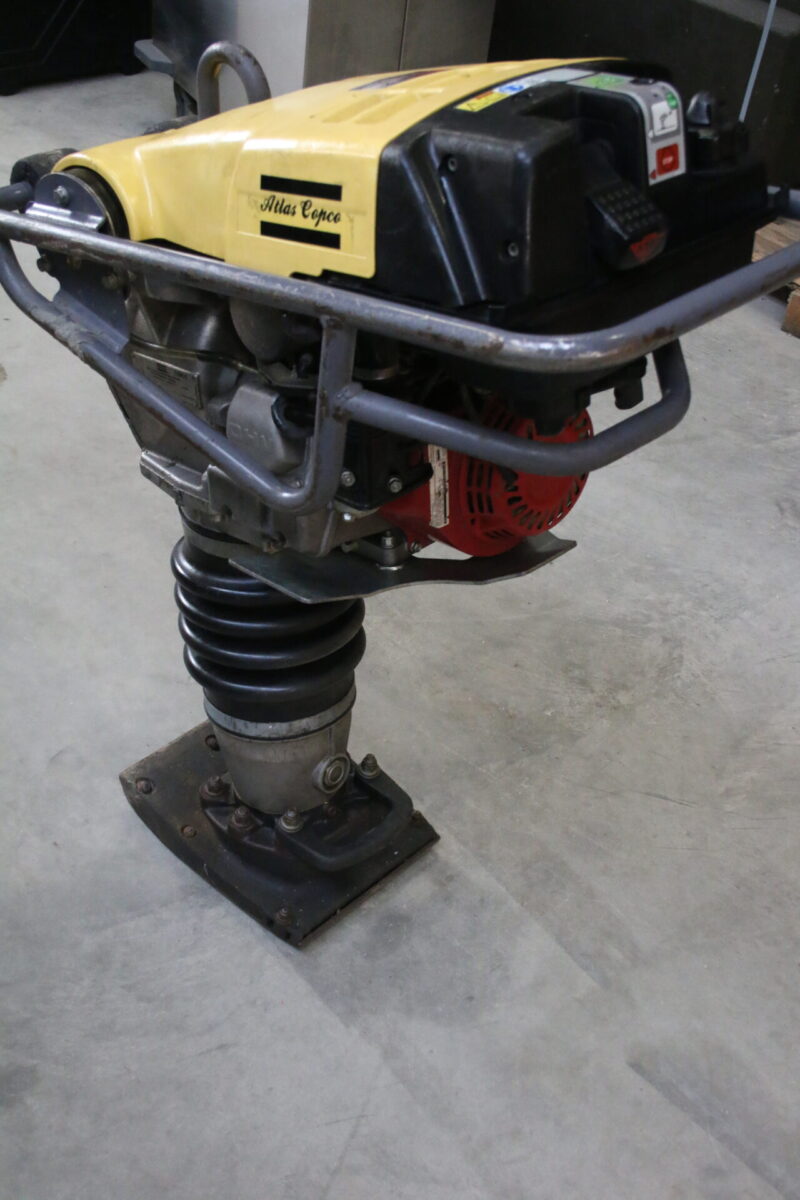 Atlas Copco LT 7000 Stampfer Frosch Rütelplatte DEFEKT – Bild 3