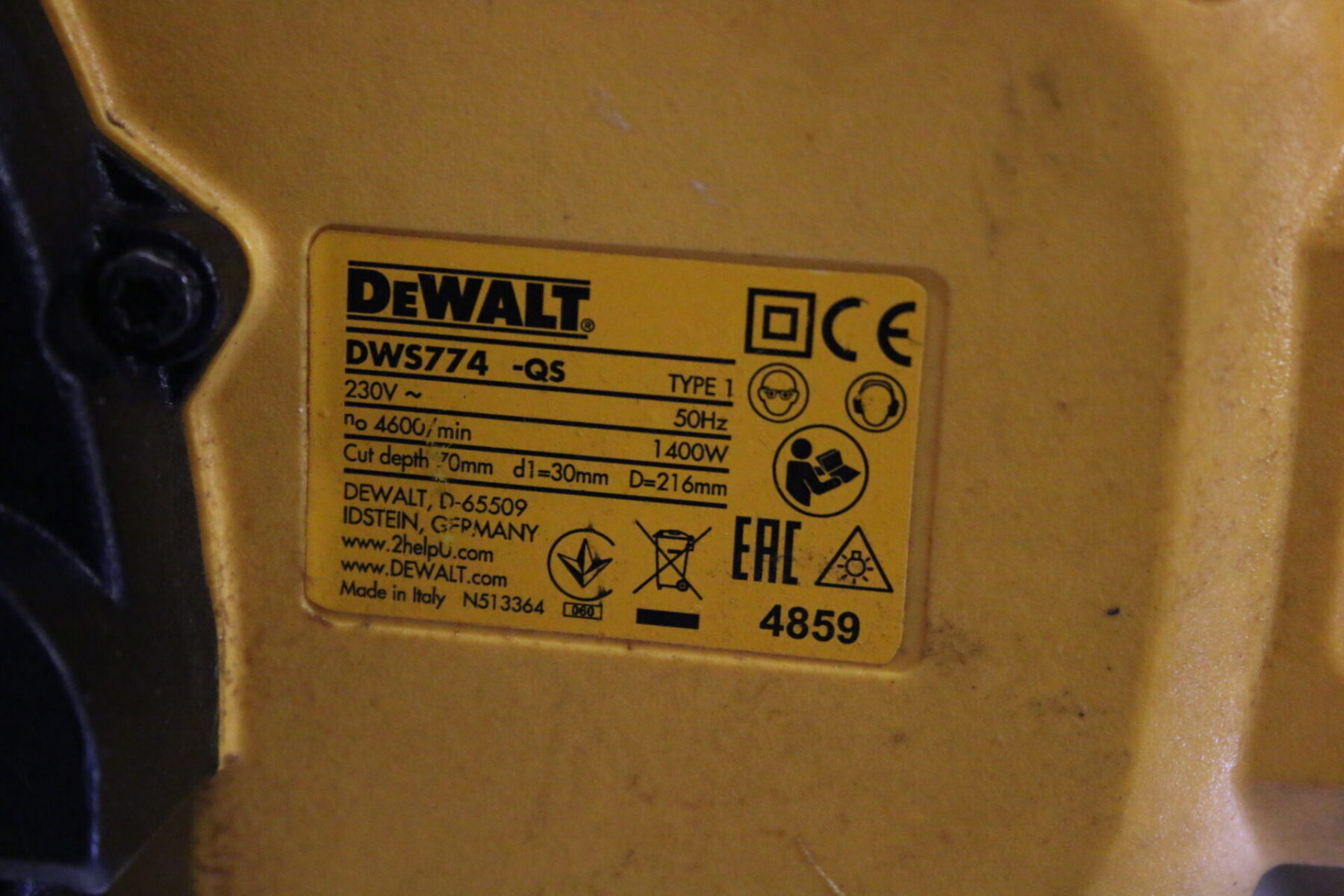 Dewalt DWS774- QS paneelsäge Säge Kappsäge mit Stütze DE7033 XJ – Bild 6