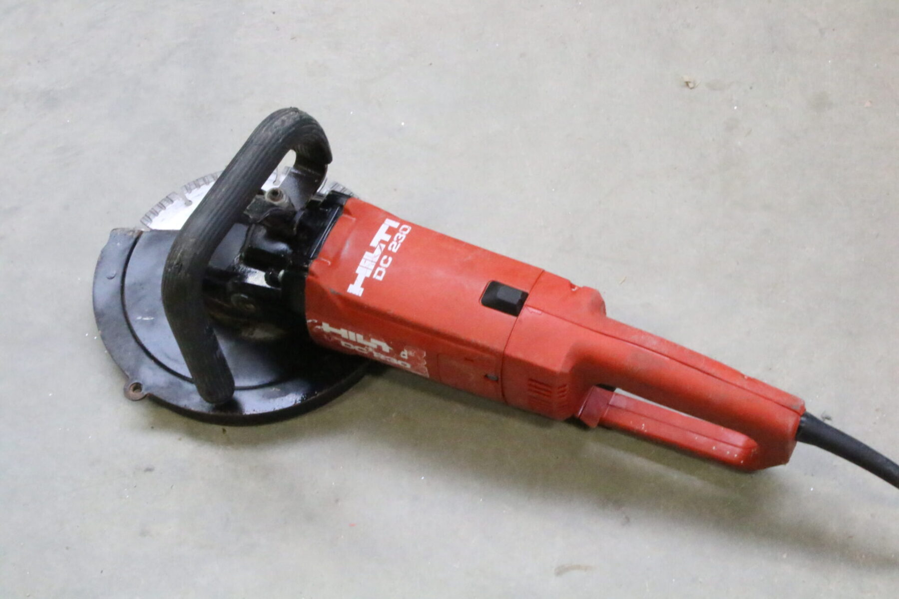 Hilti DC 230 Winkelschleifer Flex Säge Betonsäge – Bild 2