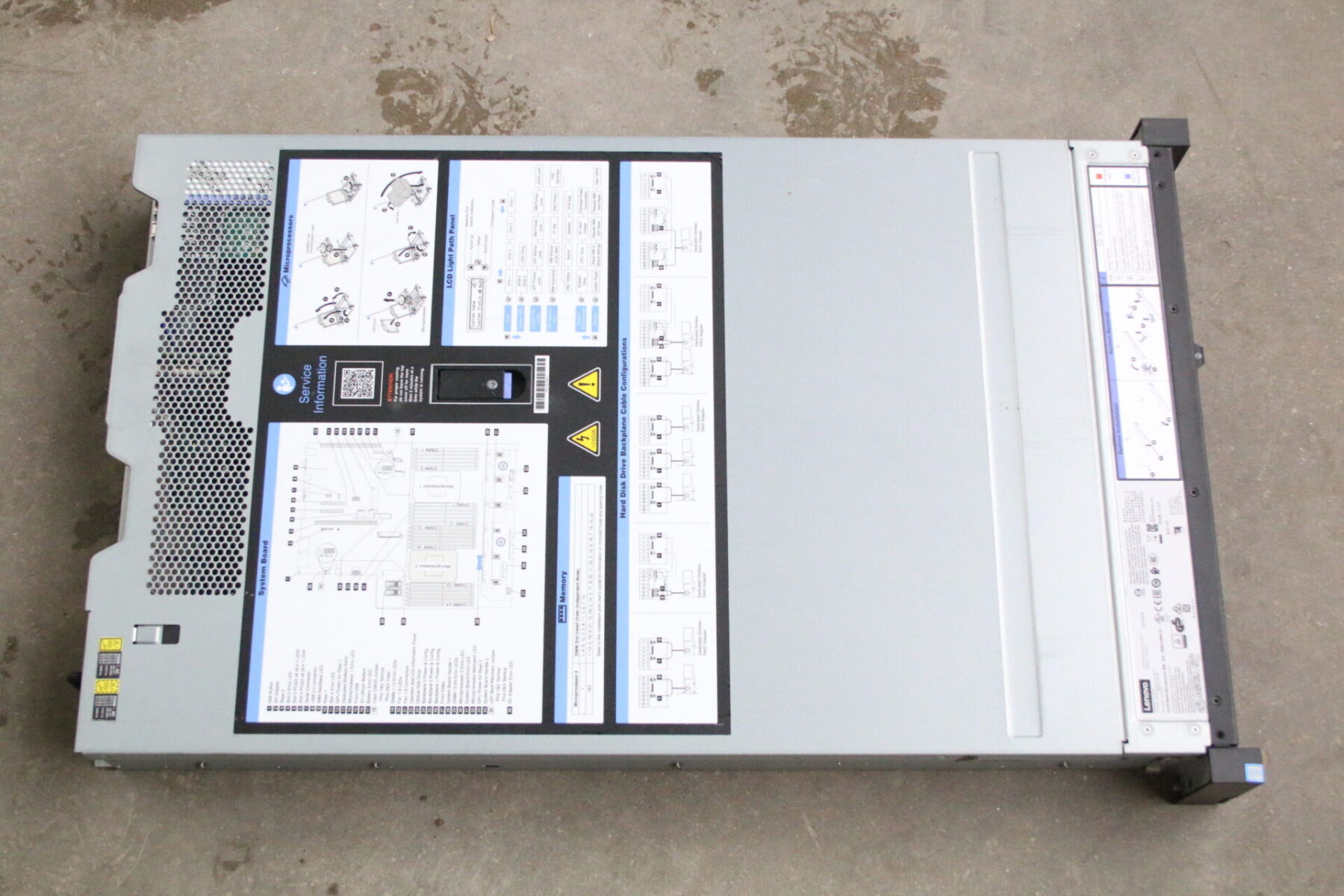Lenovo System x3650 M5 5462 - Server - Rack-Montage – Bild 2