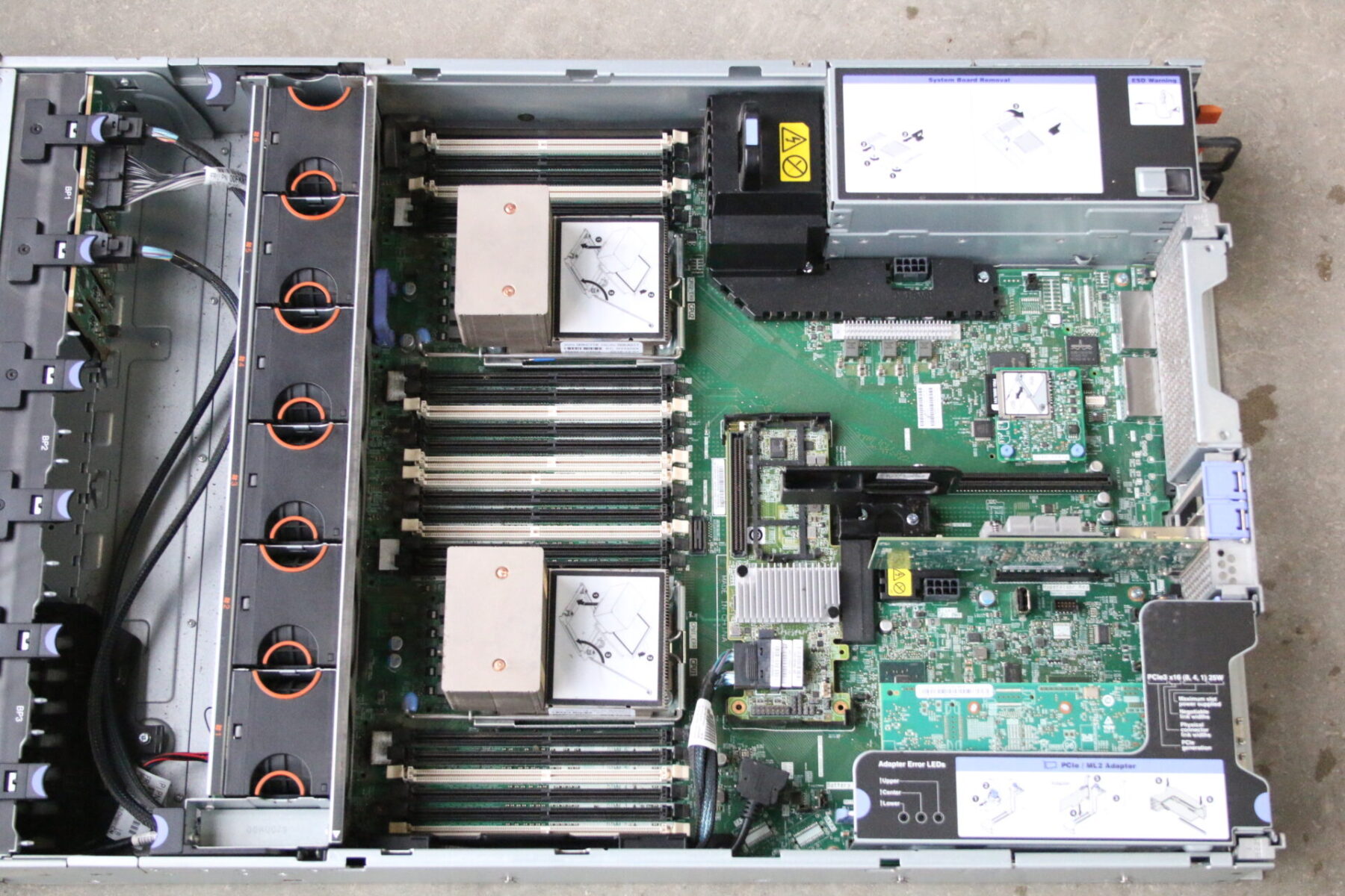 Lenovo System x3650 M5 5462 - Server - Rack-Montage – Bild 6