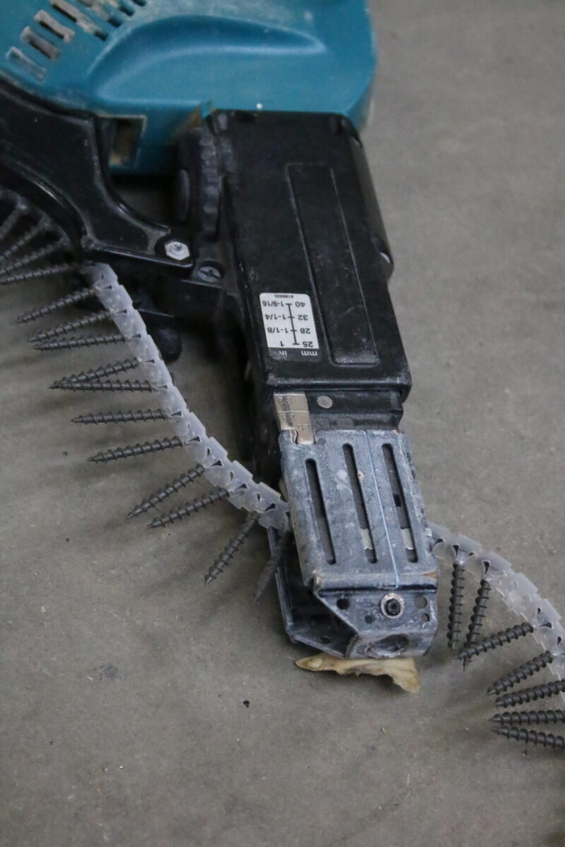 Makita 6833 Magazin Trockenbauschrauber Schrauber – Bild 6