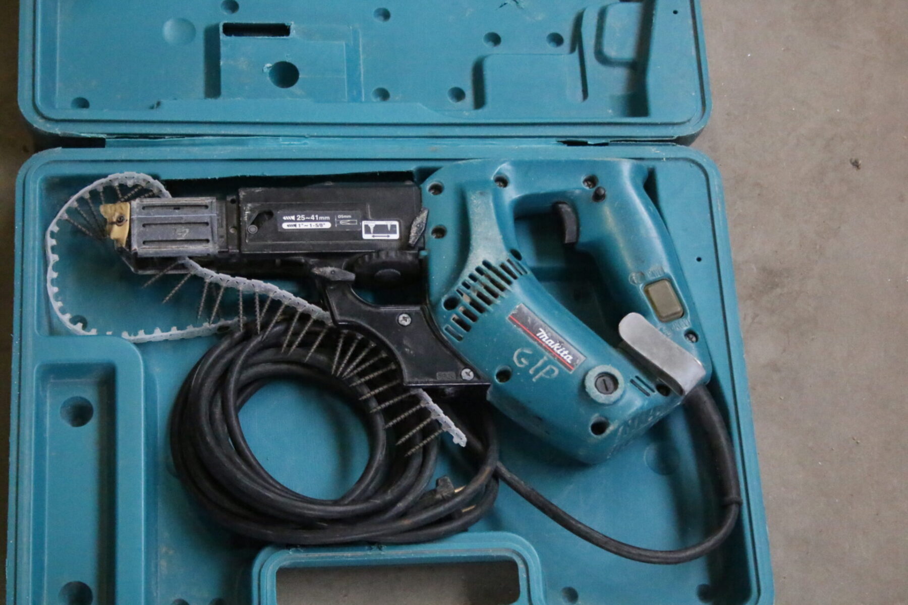 Makita 6833 Magazin Trockenbauschrauber Schrauber – Bild 7